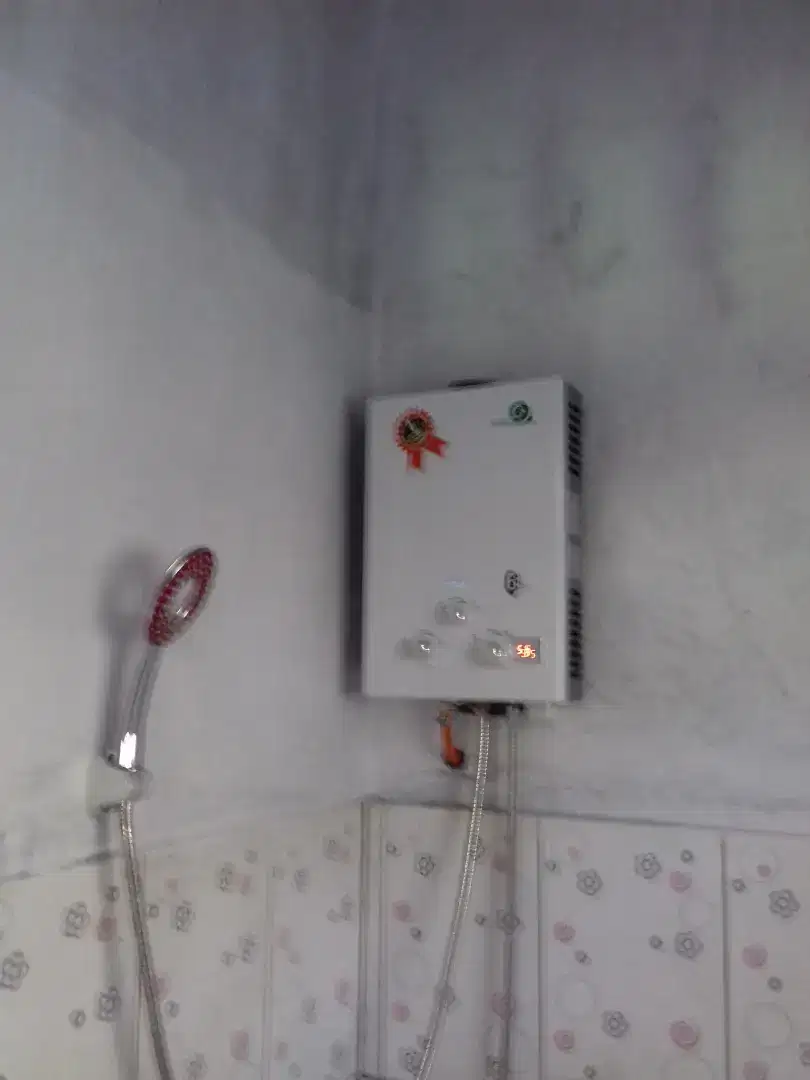 WATER HEATER GAS - MANDI AIR HANGAT OK