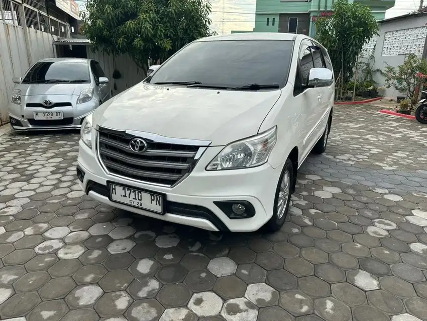 Toyota Innova G 2.0 Matic