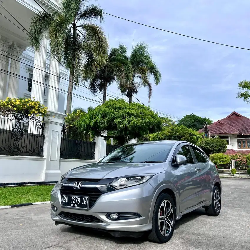 Dijual Honda HR-V Prestige 2017