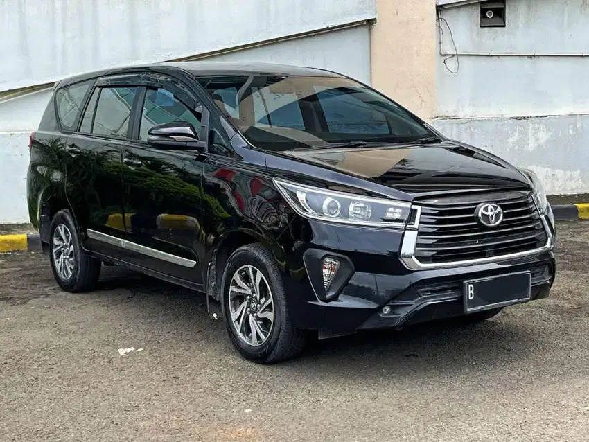 DP minim Innova V Diesel 2021 New Reborn Toyota Matic 2.4 AT Hitam