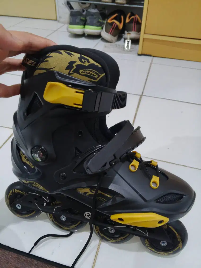 Original Roselle Inline Skate