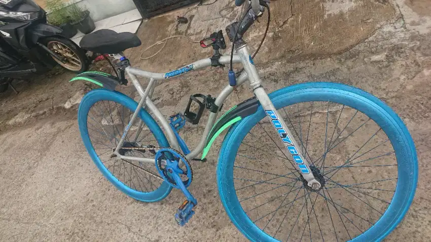 Sepeda Fixie Ban Mati anti bocor warna biru murah meriah