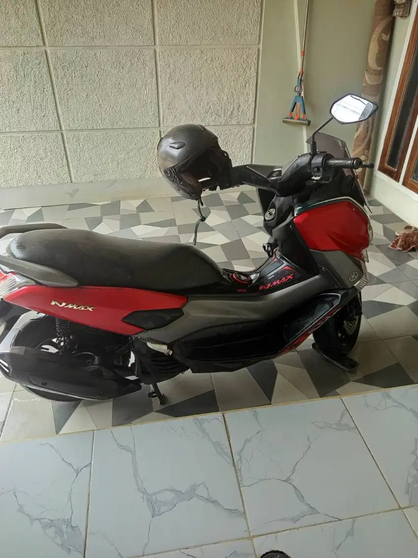 yamaha nmax 2017 merah