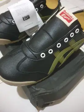 Onitsuka tiger slip on baru