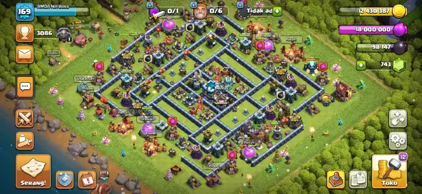 COC TH 13 HAMPIR MAX