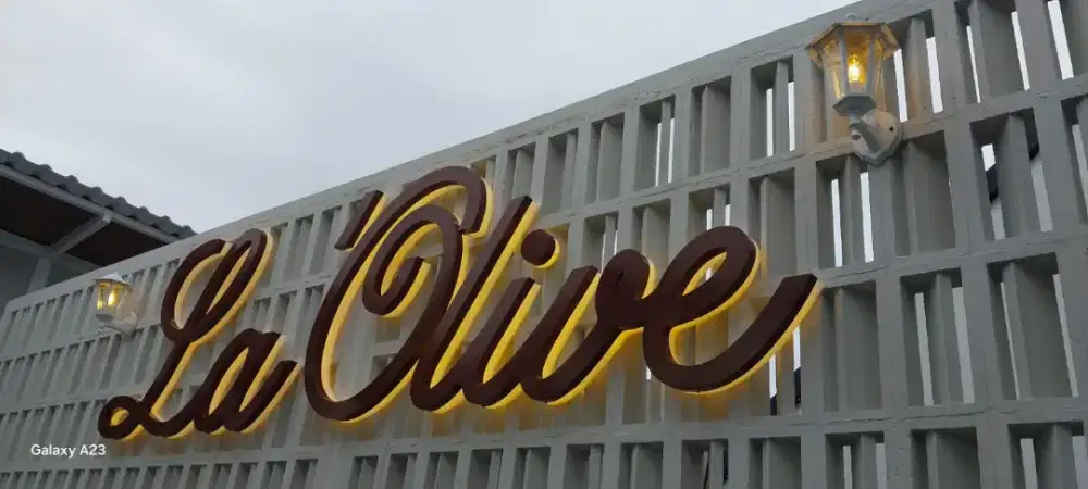 Huruf timbul galvanish bias belakang