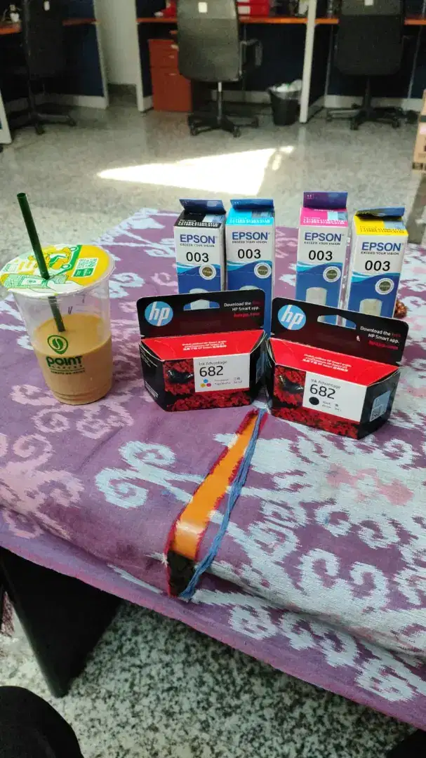 Di cari sebanyak banyak nya hp dan Canon kosongan