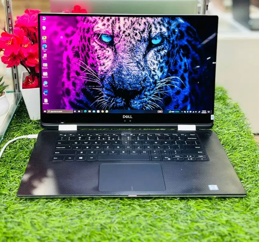 Laptop Dell XPS 15 9575 Core i7 Gen 8 Ram 16-256Gb TOUCH Flip Min R-DC