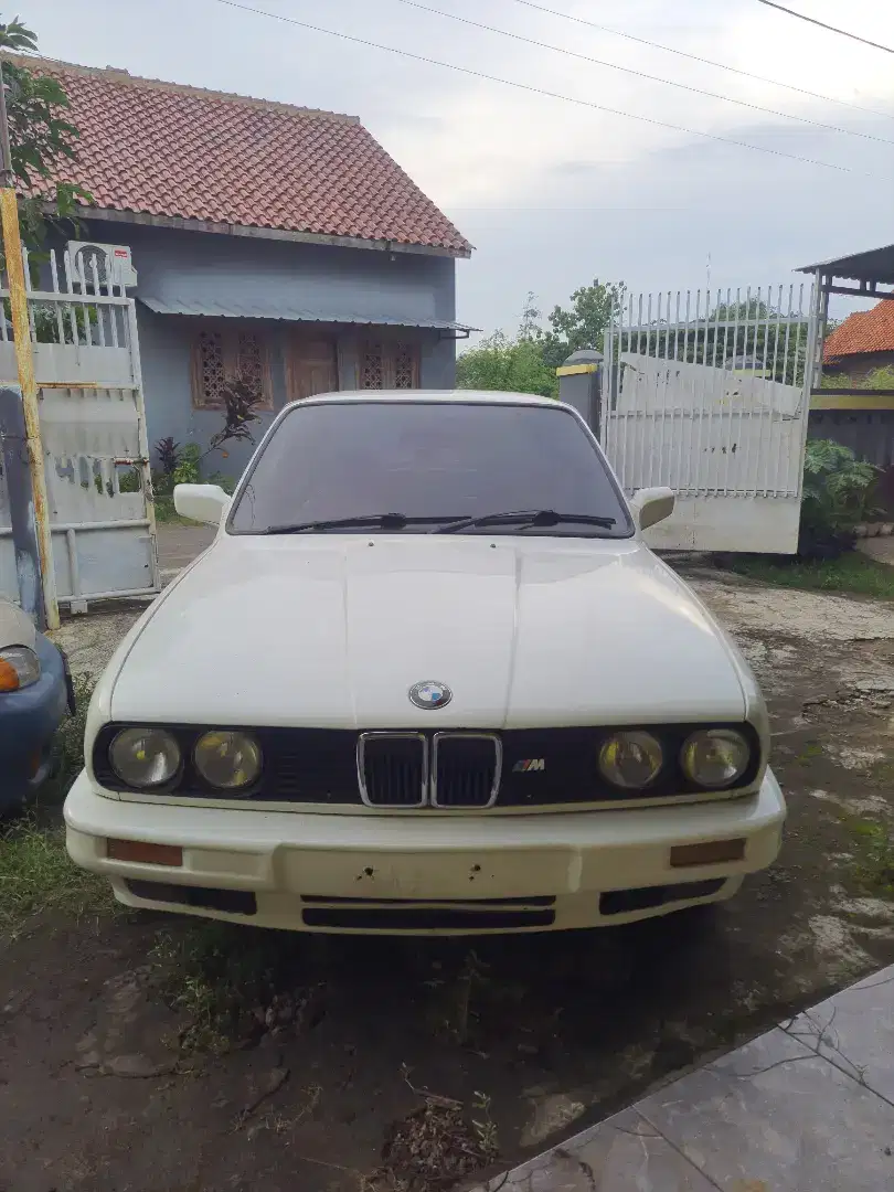 Bmw 318 i e 30 m 40 tahun 91 plat e cirebon