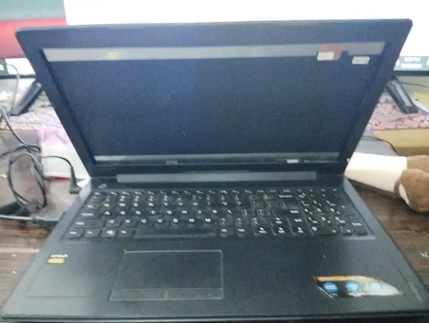 Lenovo Ideapad 310 AMD A12 7th gen