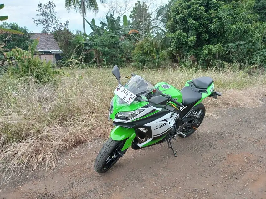 Dijual Kawasaki Ninja 300cc