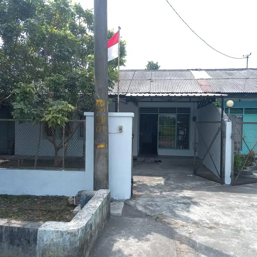 Disewakan Rumah Strategis Jl. Godean km.7 Dekat Kota