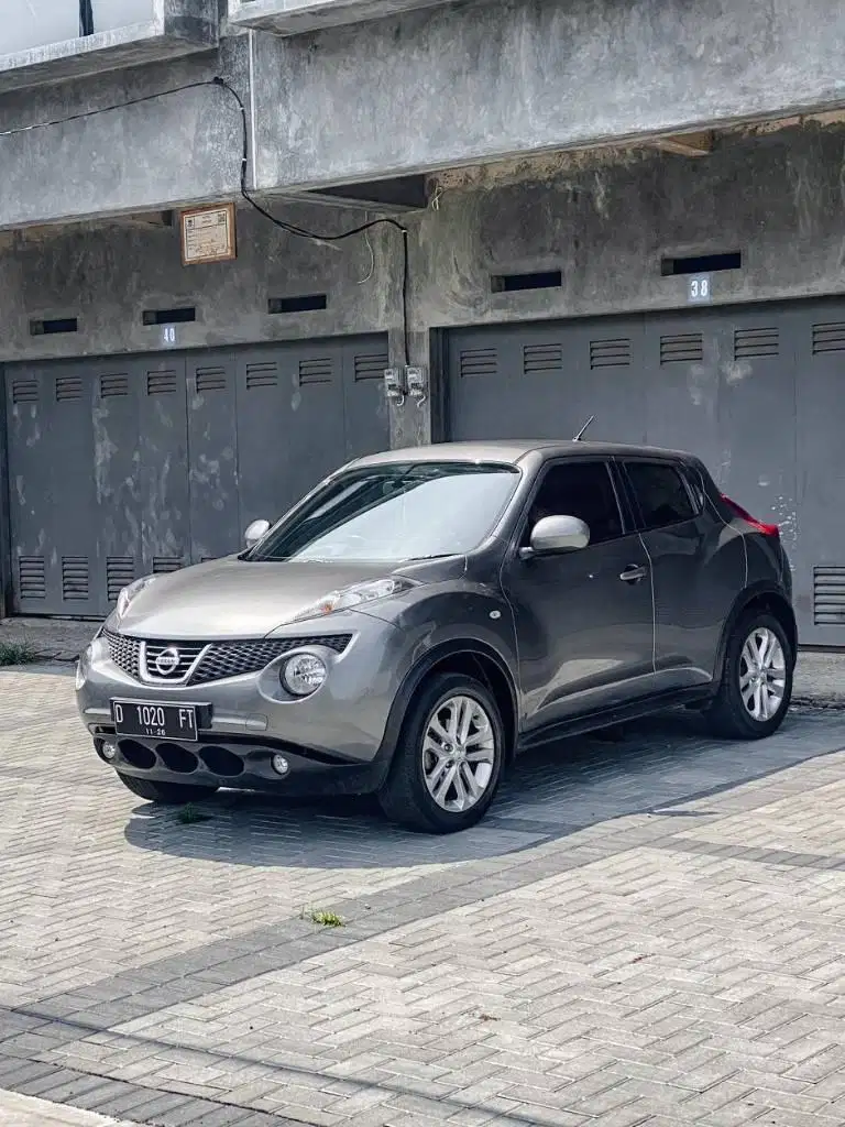 Nissan Juke Rx Matic 2011 Dp 25 jt