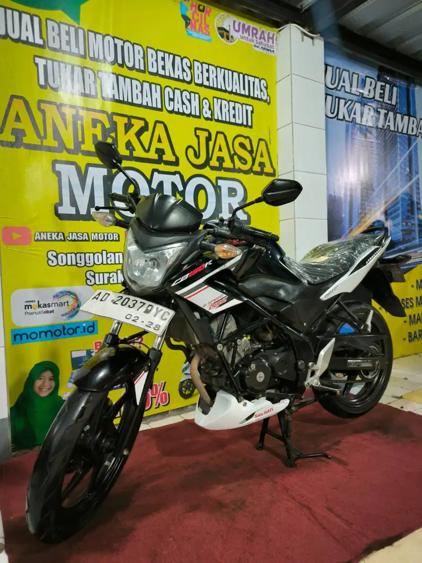 CB 150R 2013 bisa kredit AJM