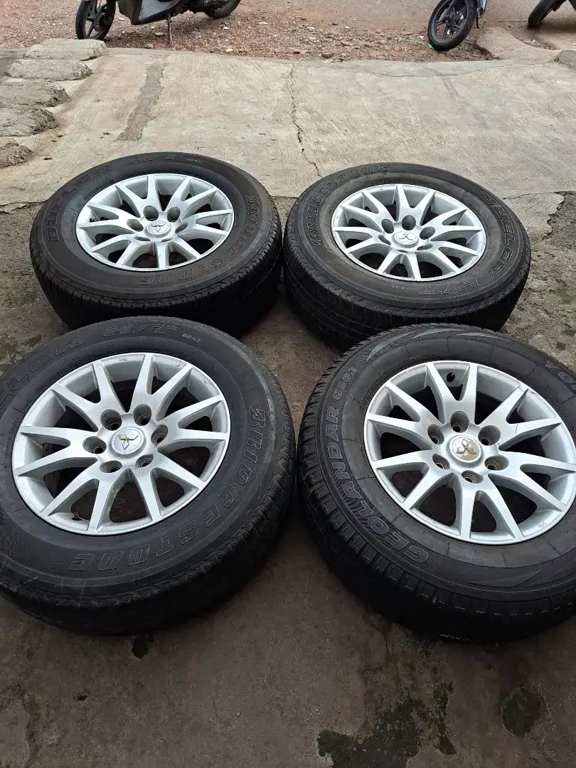 Oem pajero ring 17 bisa tt