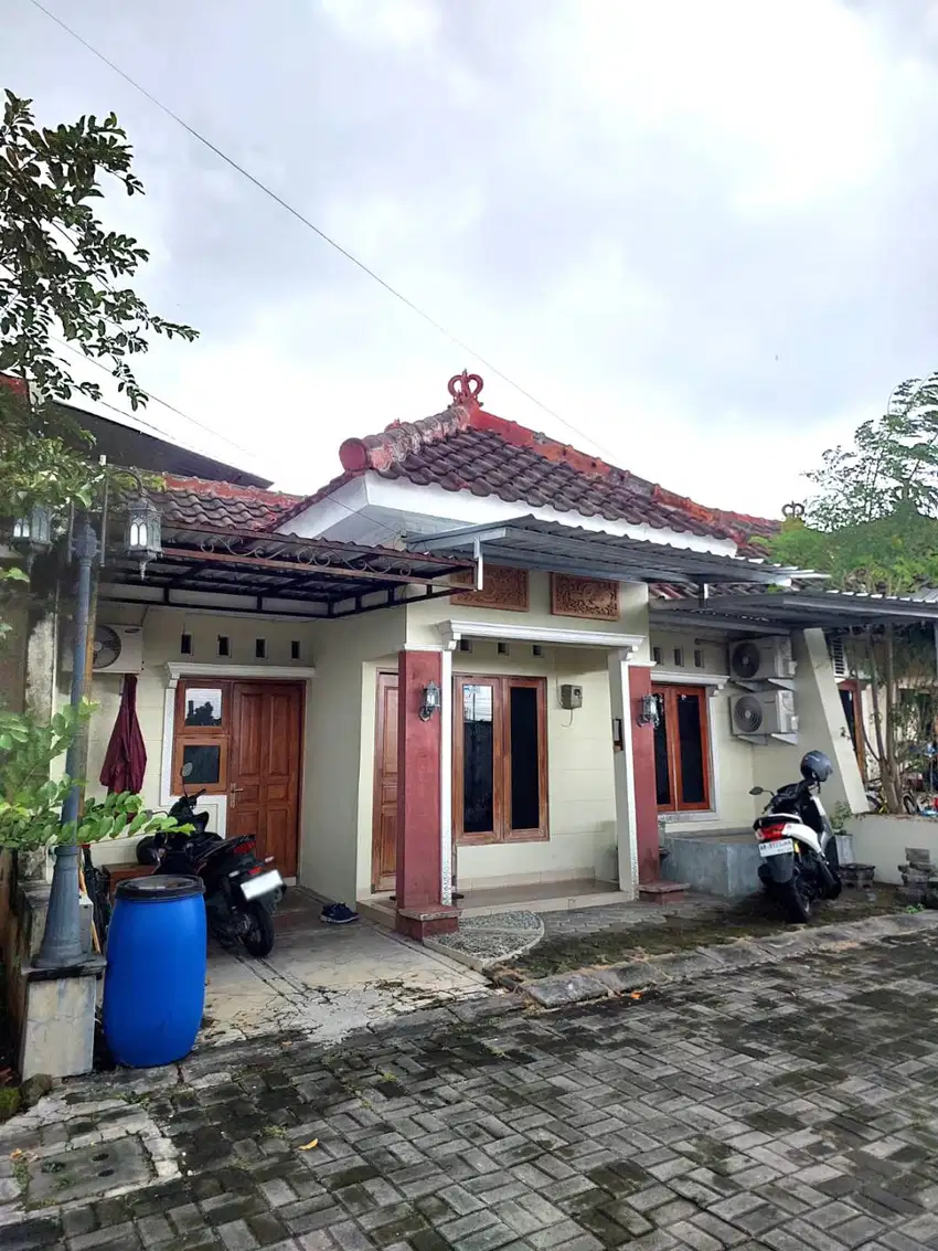 Rumah Apik Lingkungan Perumahan di Wirokerten