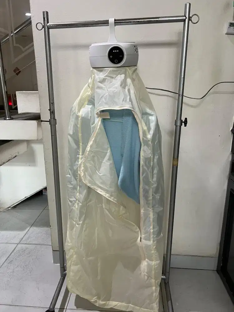 Mesin pengering portable lipat (Portable clothers dryer)