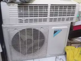 AC Merk Teko Daikin 1/2 PK Bekas