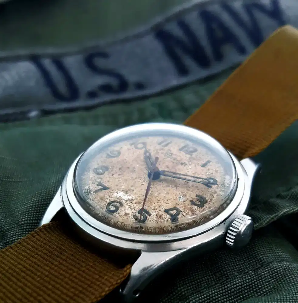 WWII US army issued military watch enicar rare jam tank vintage antik