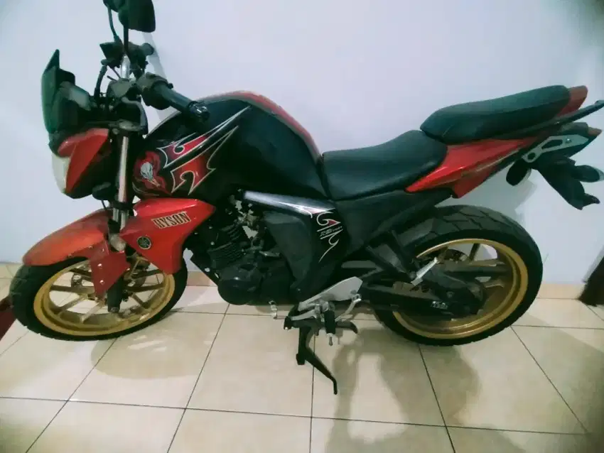 MOTOR BYSON 2016 kondisi seperti BARU (VELG BAN MOGE MULUS)