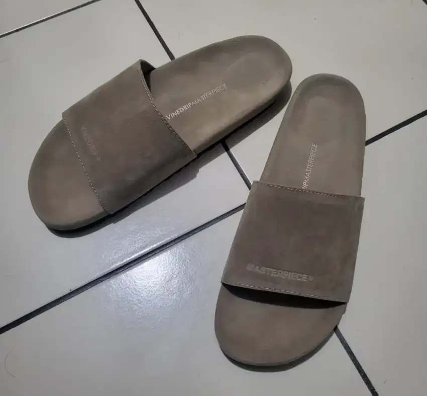 Sandal Suede size 44