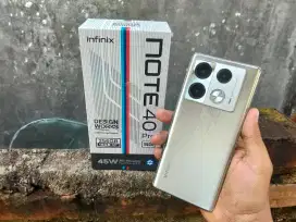 Infinix note 40 pro 5G 8+8/256 lengkap mulus kecuali Powerbank