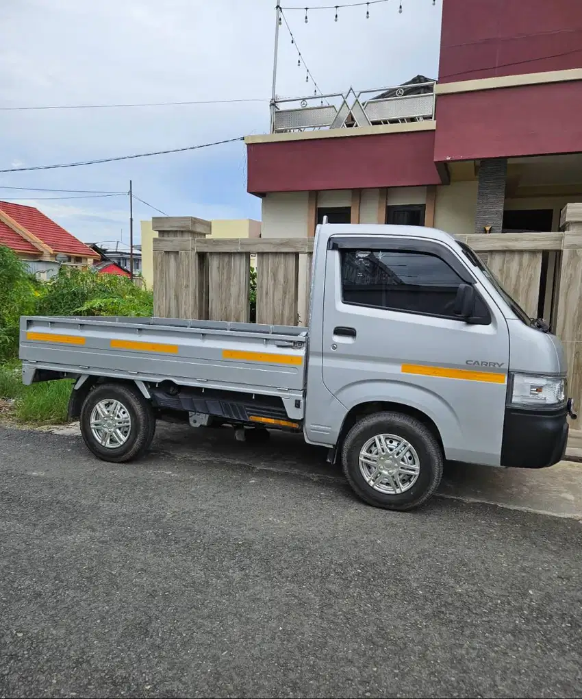 Dijual Mobil Pick up bekas 2023