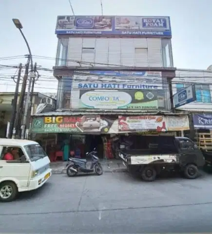 Sewa ruko gandeng 2 di pasar ciputat Jl. dewi sartika Tangsel