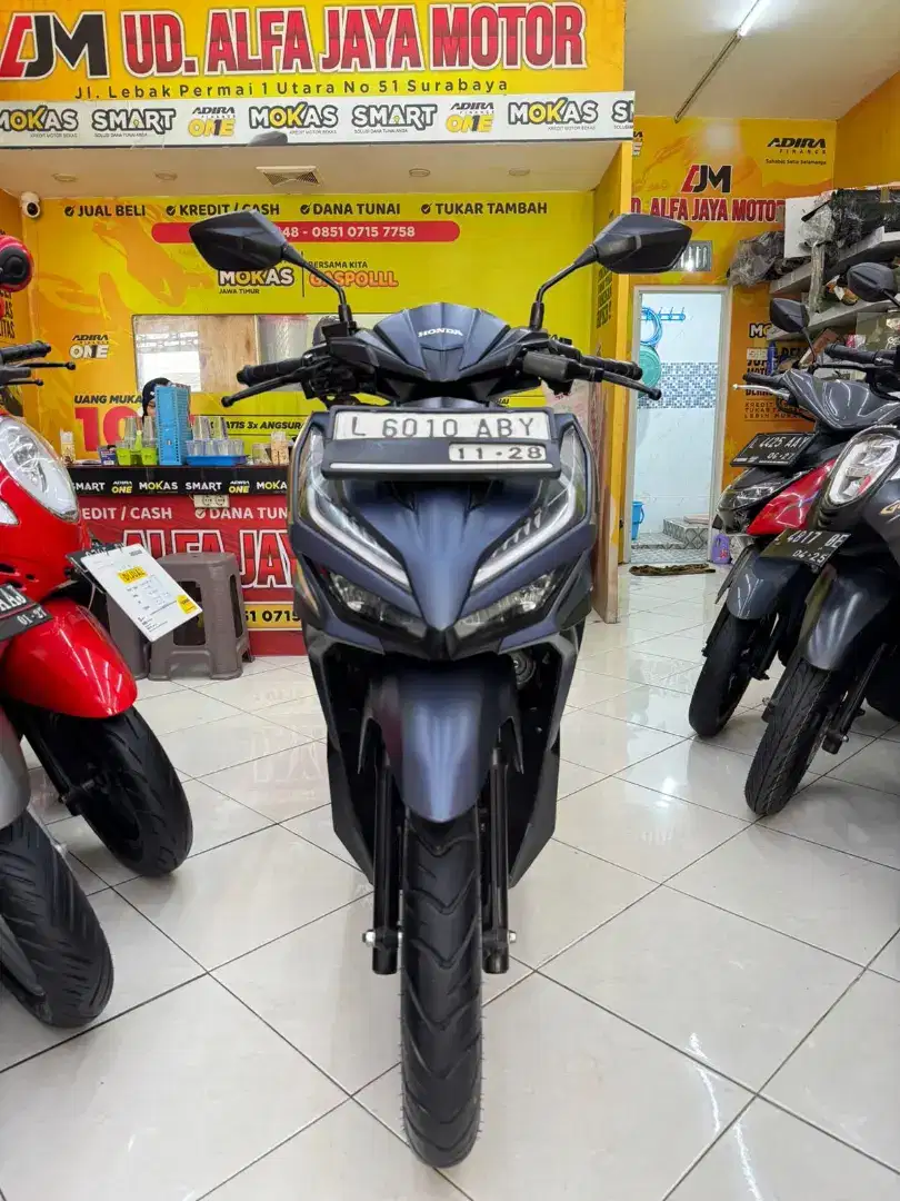 Unit Istimewa ^ Honda Vario 125 keyless thn 2023