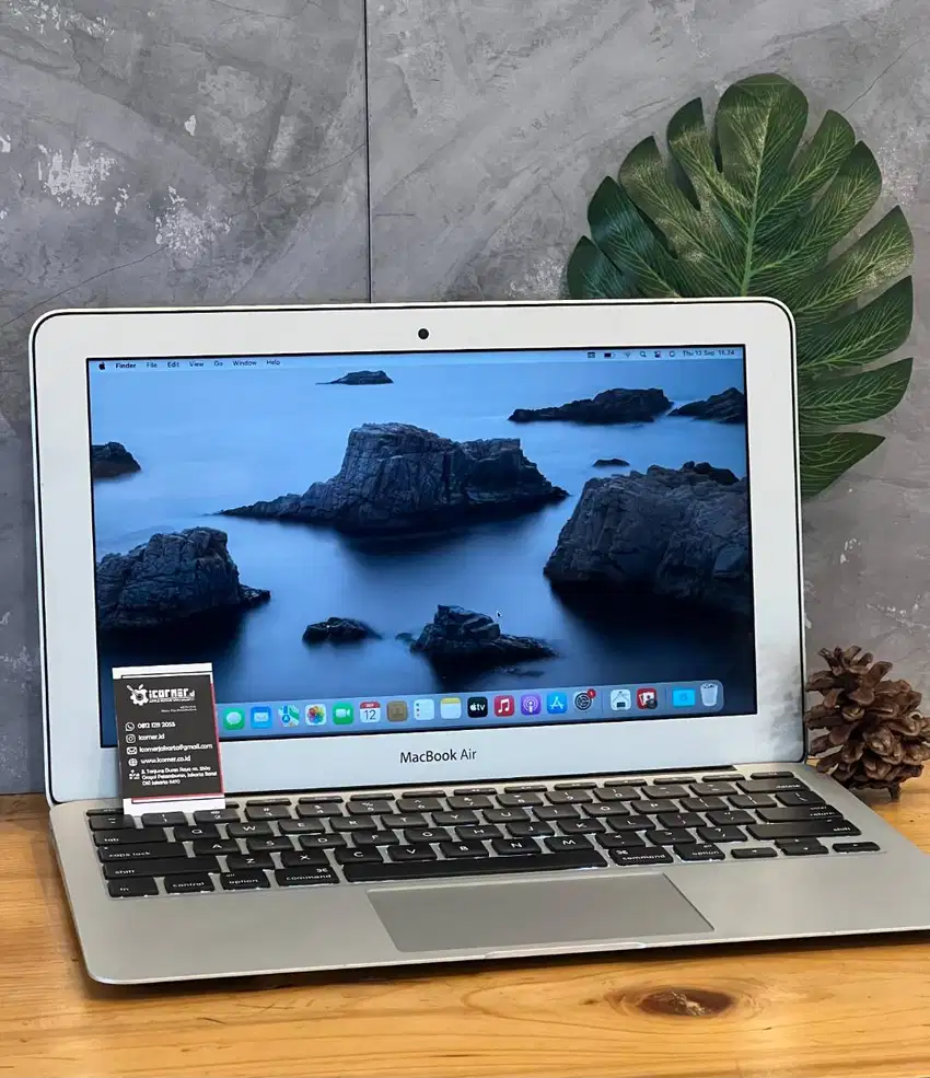 Laptop Apple MacBook Air 2015 11 inch Core i5 4 GB/SSD 128 GB | Gaming