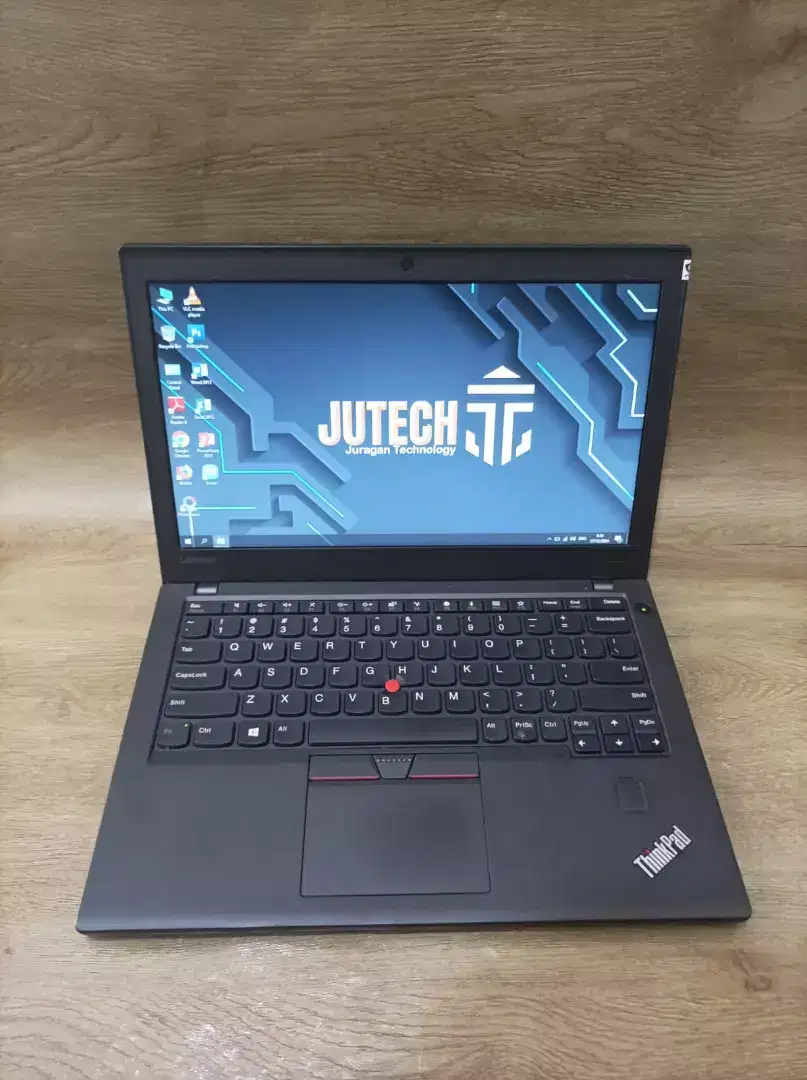 Laptop Lenovo Thinkpad Core i5 Gen 7 Ram 16GB Win10  Mouse Baru Siap