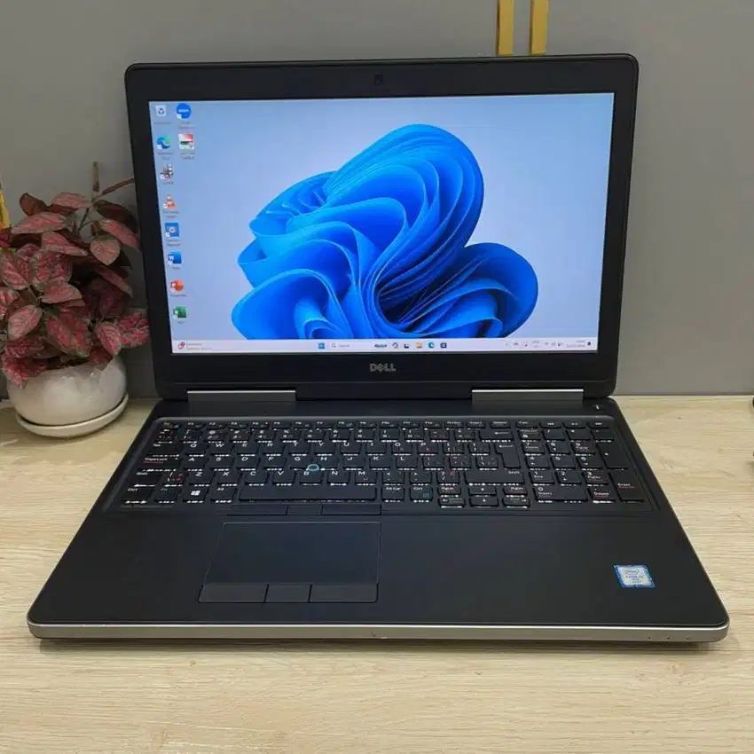 LAPTOP DELL PRECISION 7510 CORE i7 G6 D-ETM