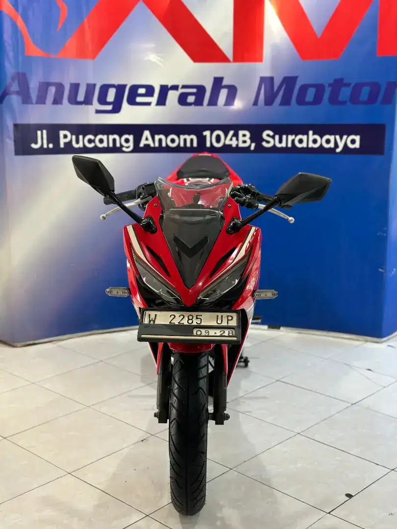 Honda CBR 150 R Km rendah Tahun 2018 Ciamik