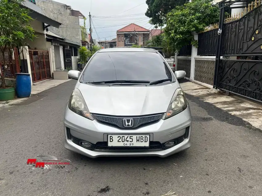 DP TERMURAH | Honda Jazz RS 1.5 AT 2014 Abu - Abu Metalik