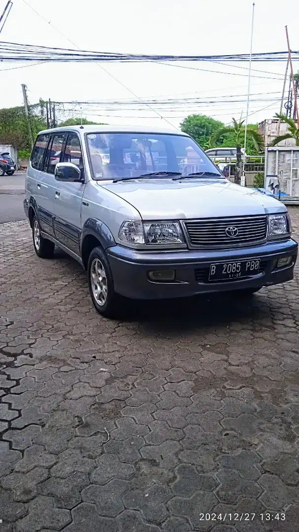 Kijang krista diesel mt 2000