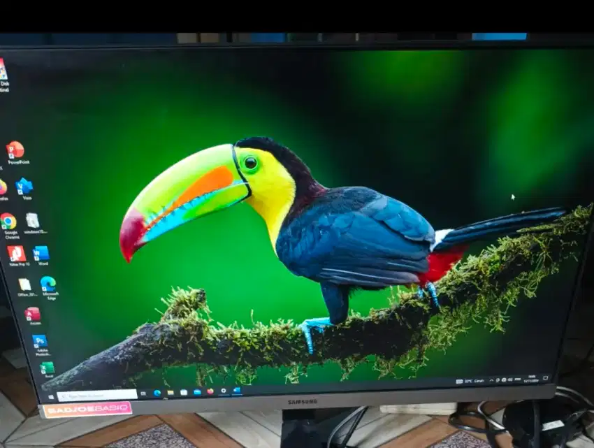 Jual monitor Samsung 24inch, ful hd, layar sudah ips