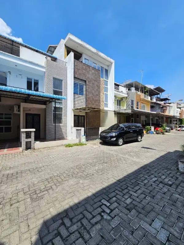 Dijual Mutiara Residence 3 Lantai