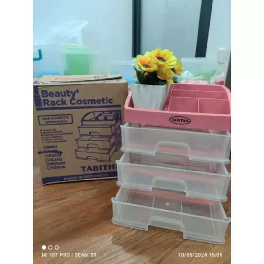 Tempat Kosmetik/Makeup