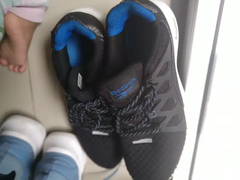 Sepatu REEEBOK ORIGINAL