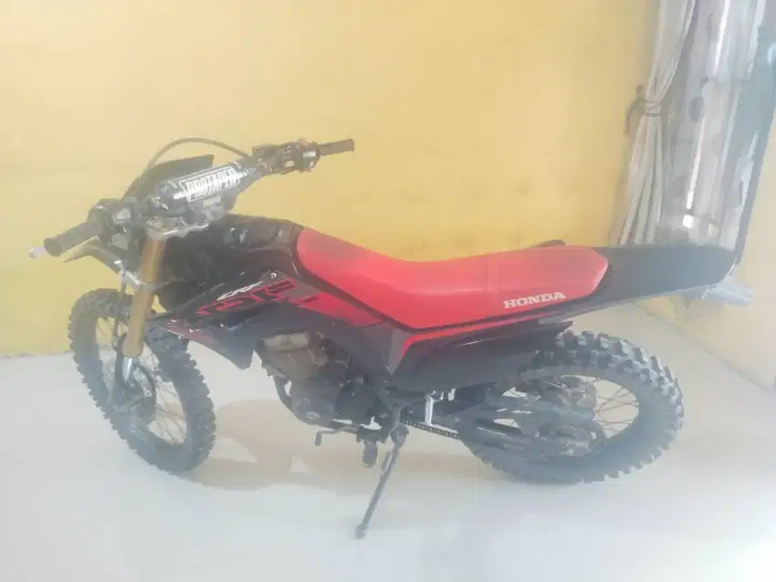 Crf-2022 kondisi mulus