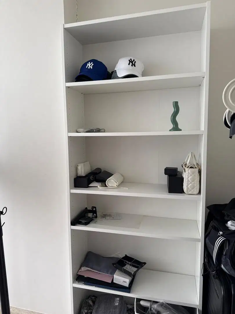 Lemari putih IKEA 6 tingkat 80x20x202