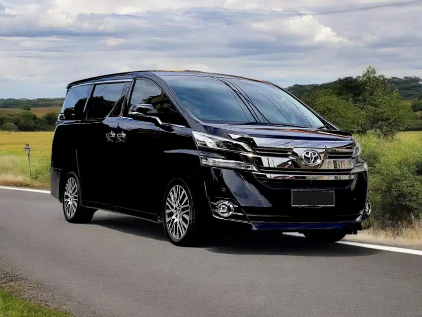 Toyota Vellfire 2.4 G At 2015 km +/- 70.000