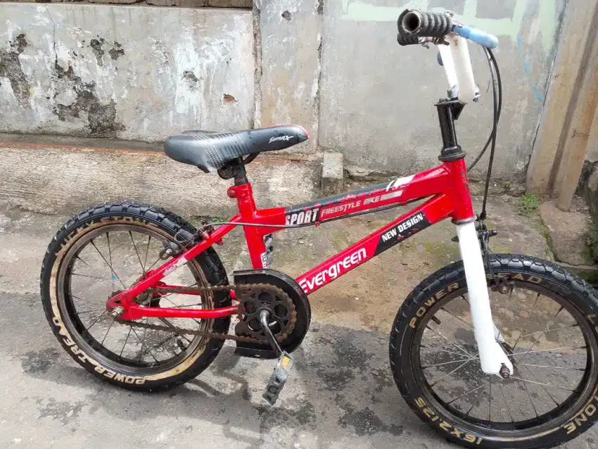 Jual sepeda bmx anak ukuran 16Siap pakai siap goes.Bisa dianterin/cod