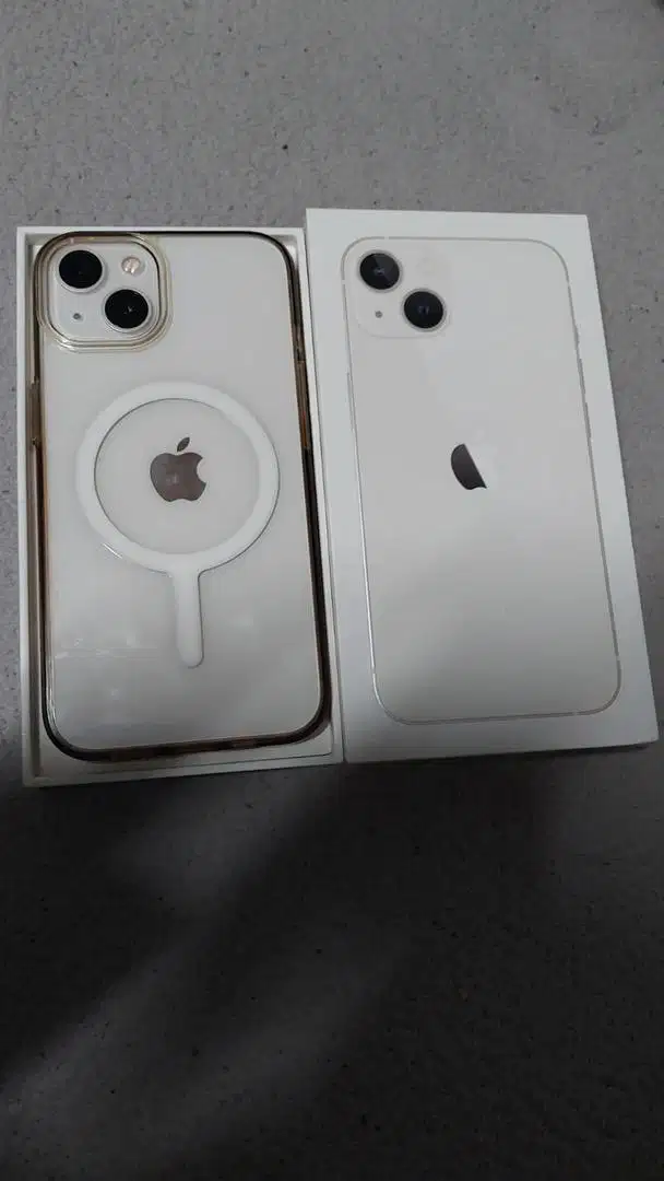 Dijual iPhone 13 white starlite 128GB