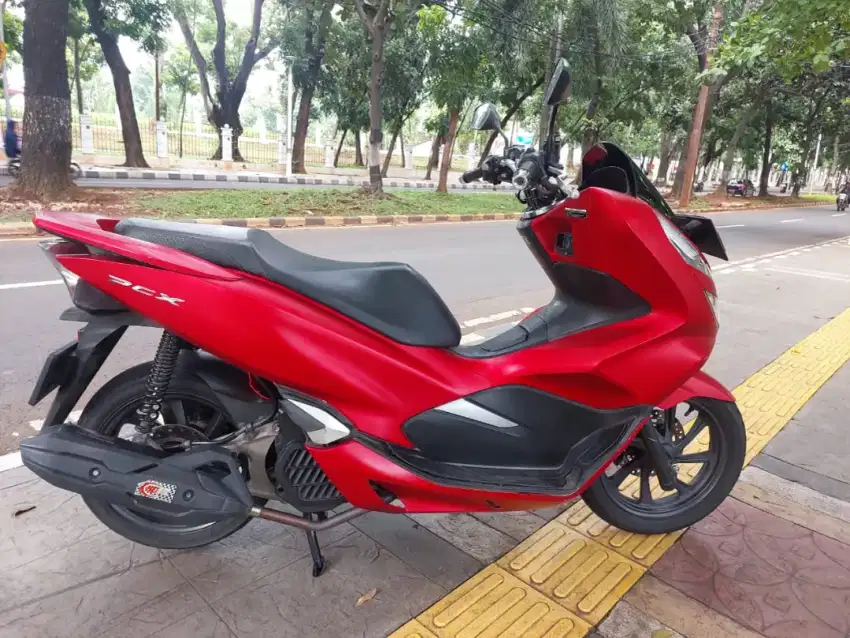 CASH KREDIT DP MINIM 2JTA HONDA PCX 150 ABS THN 2019 SIAP PAKAI