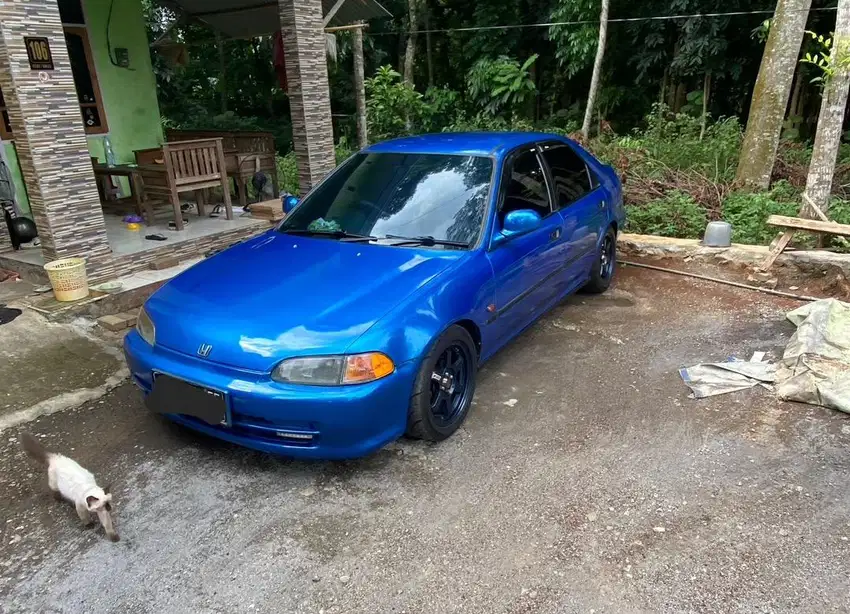 Jual Mobil Langka Honda Civic Genio Matic AT Biru Metalik