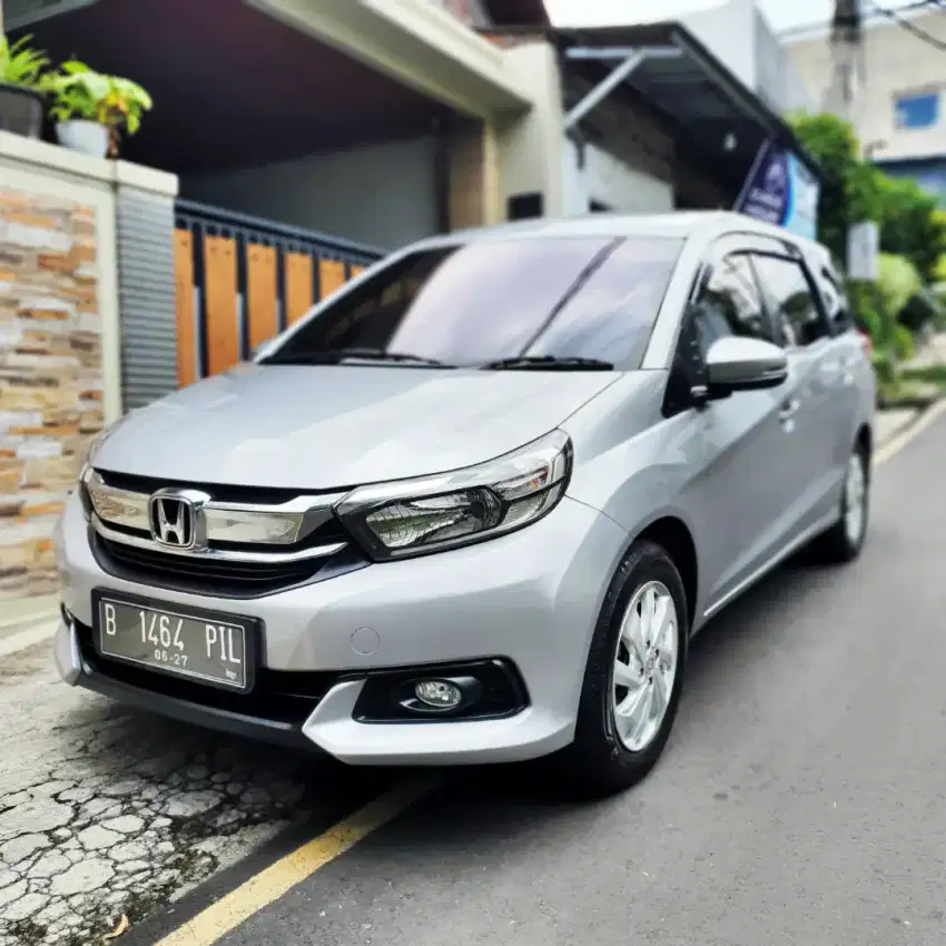 MOBILIO E CVT 2017 FACELIFT MATIC TGN 1 LIKE NEW