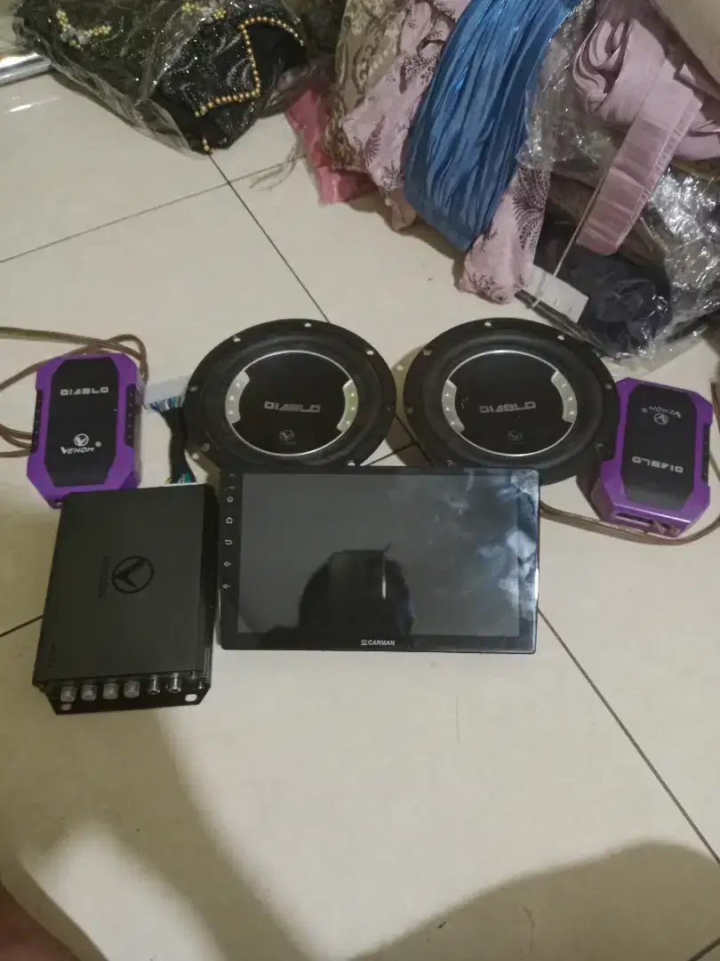 Di jual paketan audio mobil