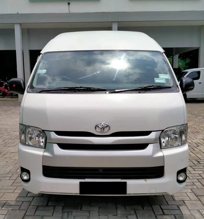 TOYOTA HIACE COMMUTER 2.5L M/T 2020 NIK 2019 ALL ORIGINAL 16 SEATS TOP