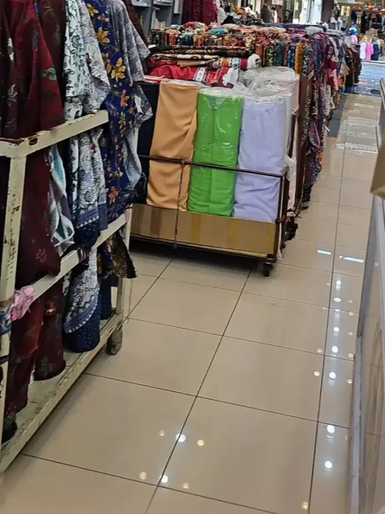 DICARI YG BERPENGALAMAN DI TOKO TEXTILE